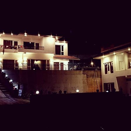 Atrium Grande 호텔 우티 외부 사진