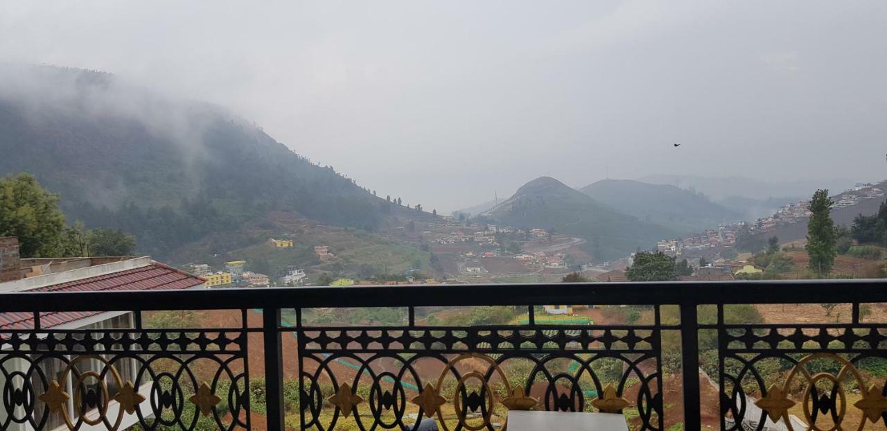 Atrium Grande 호텔 우티 외부 사진